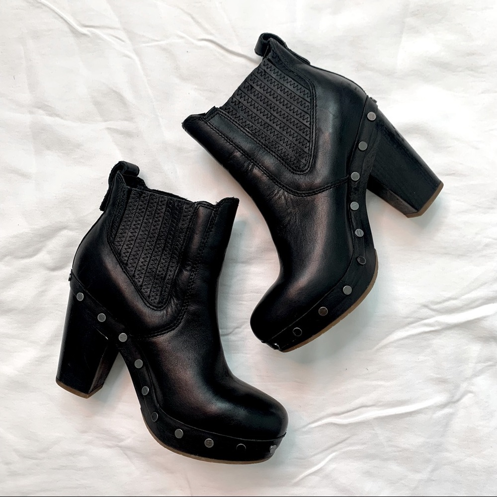 Ugg Women size 5 Block Heel Ankle boots with Stud detail